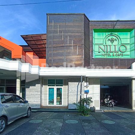 Nillo Hotel Kebumen Mitra Reddoorz מראה חיצוני תמונה