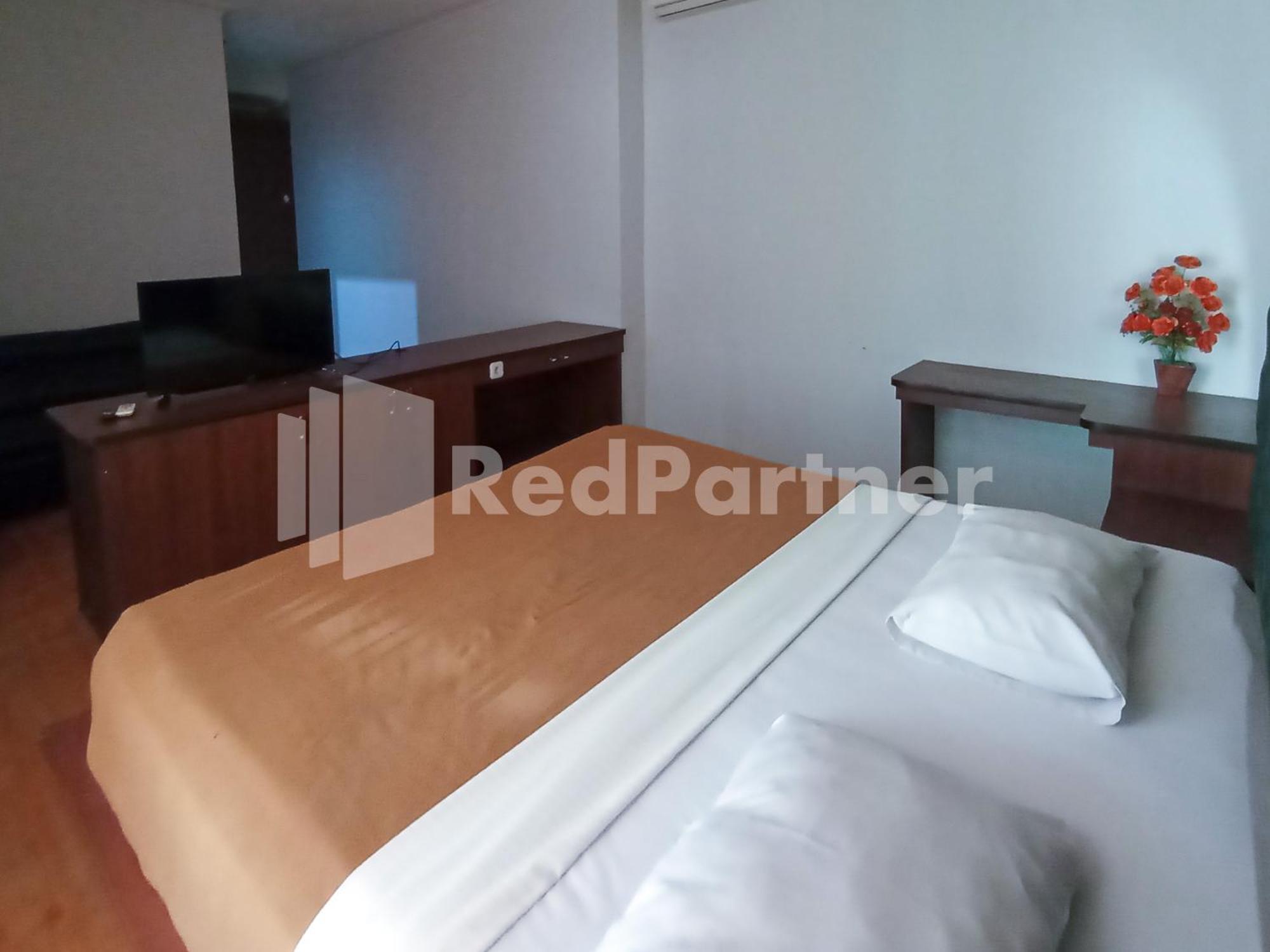 Nillo Hotel Kebumen Mitra Reddoorz מראה חיצוני תמונה