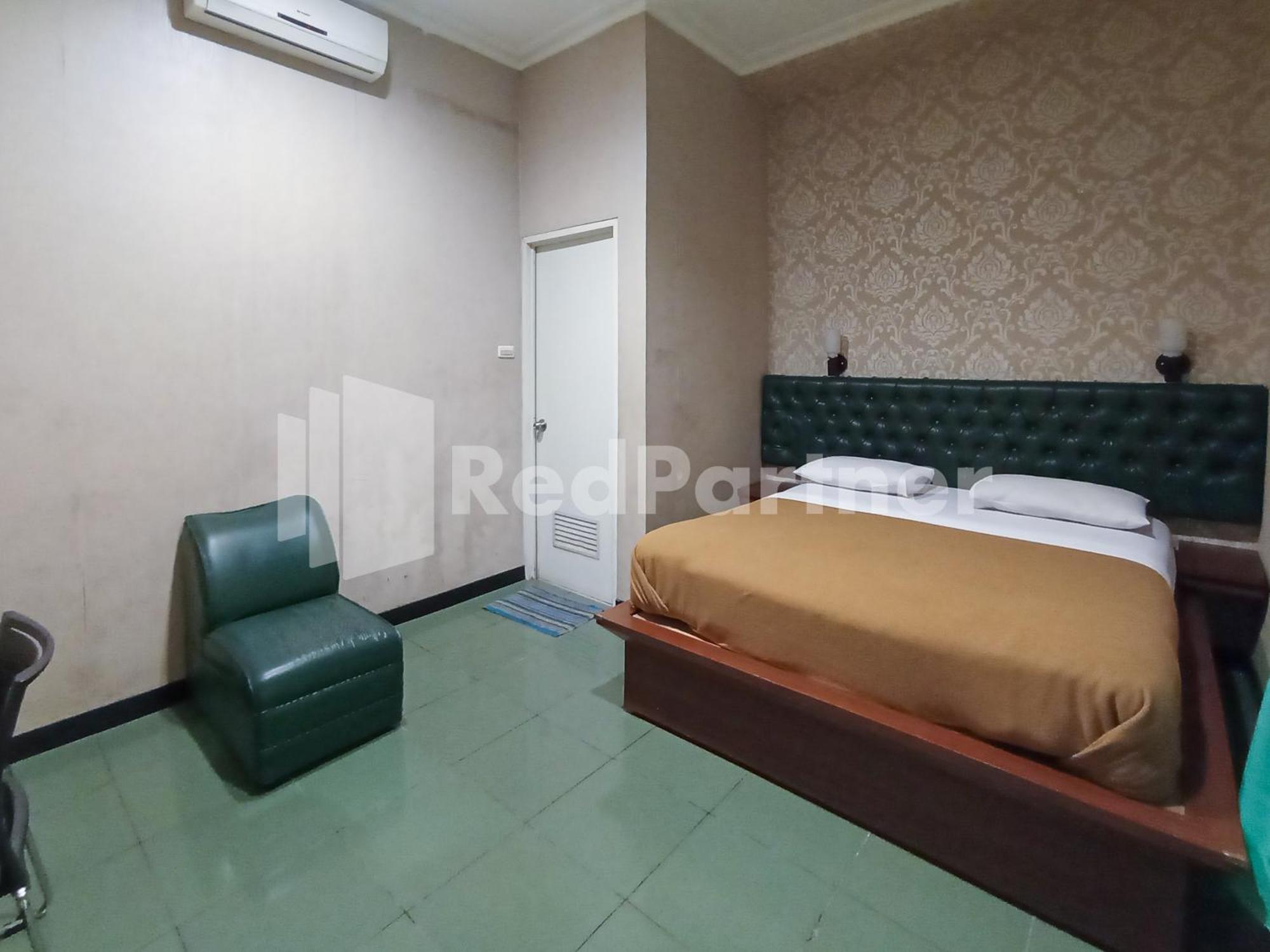 Nillo Hotel Kebumen Mitra Reddoorz מראה חיצוני תמונה