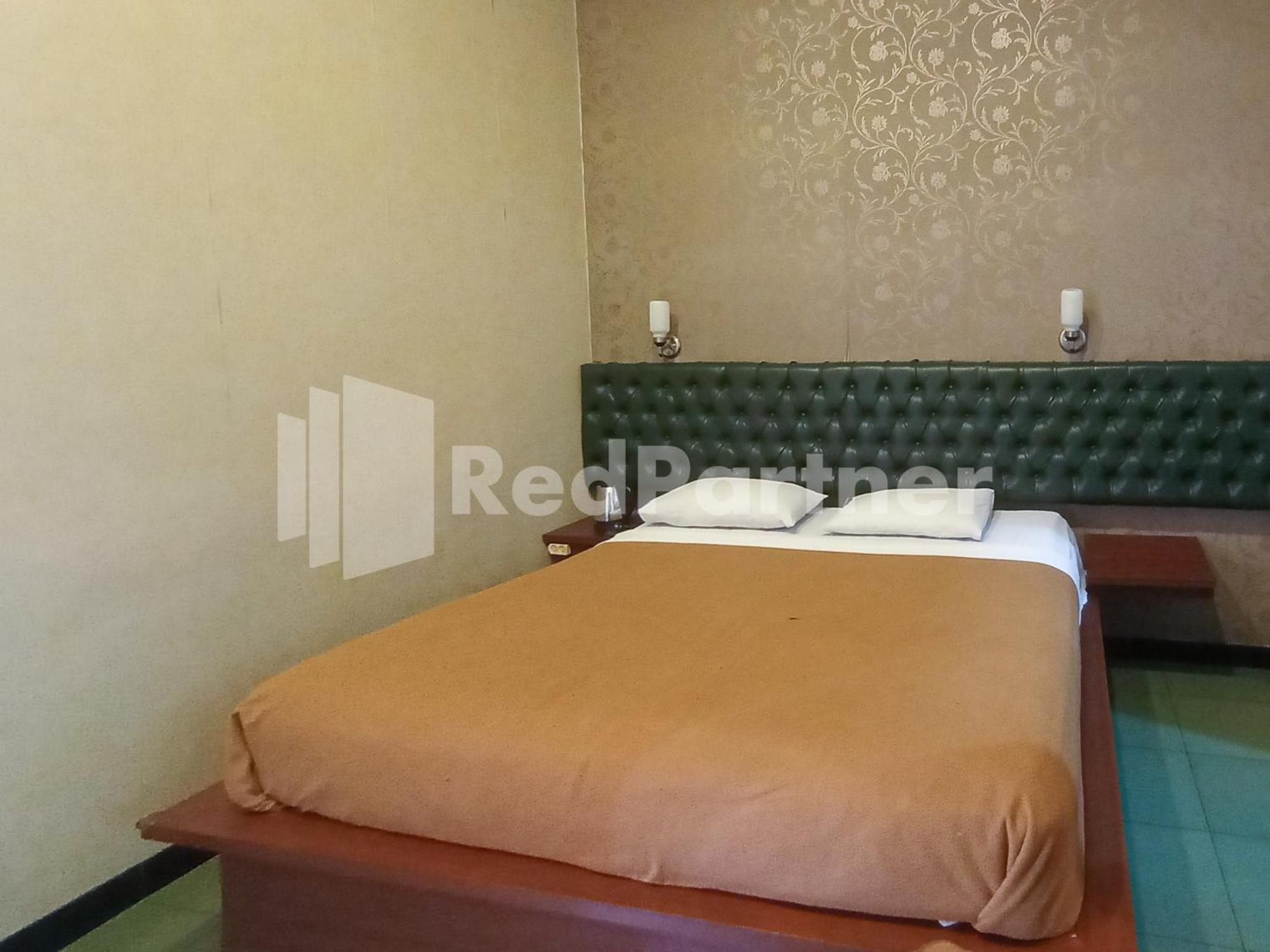 Nillo Hotel Kebumen Mitra Reddoorz מראה חיצוני תמונה